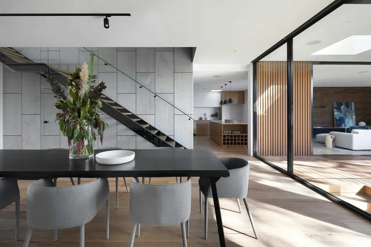 Intérieur lumineux d'une propriété privée
